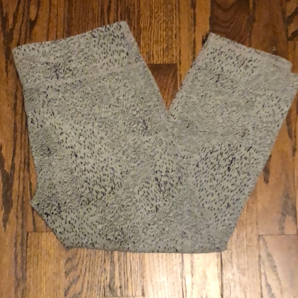 Fabletics Capri Leggings
